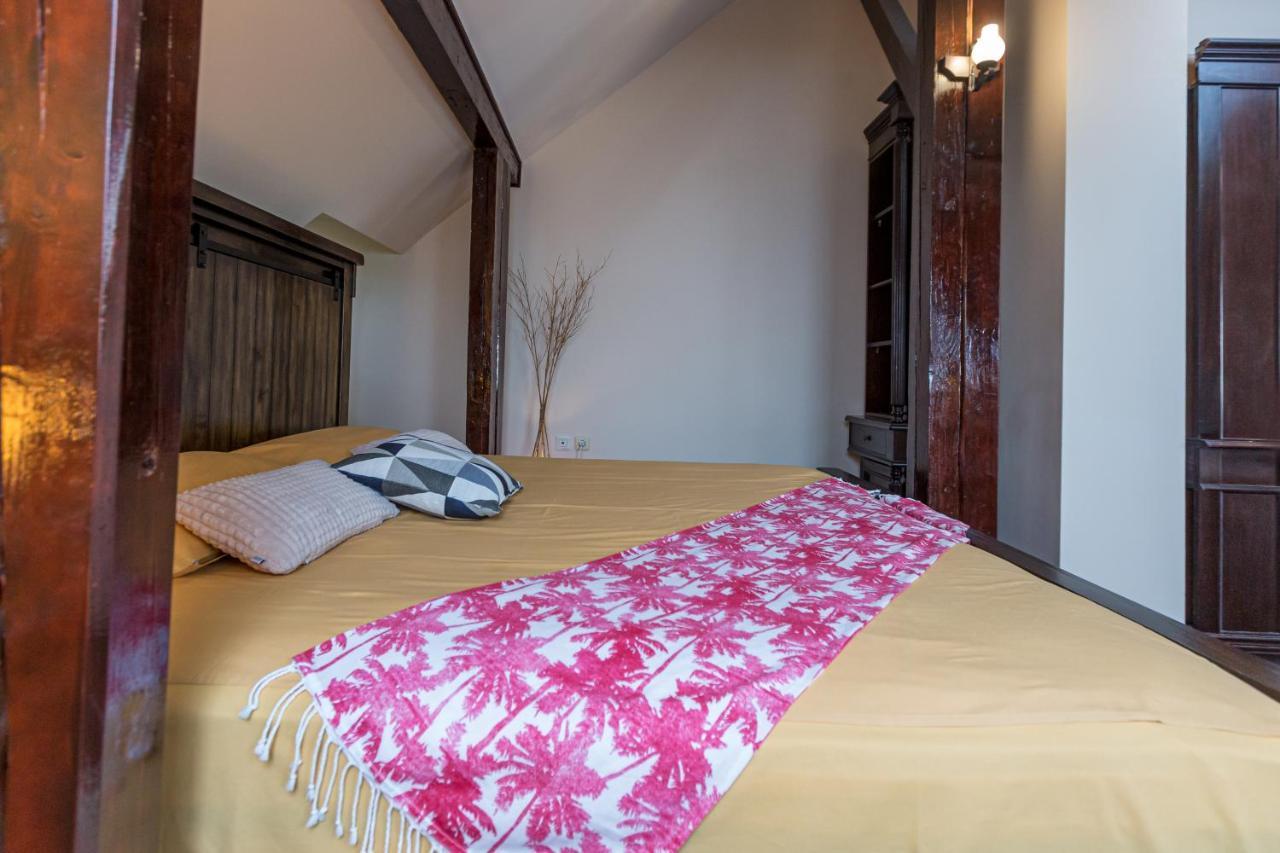 Casa Chintoan - Adult Only Bed and Breakfast Constanţa Exteriör bild